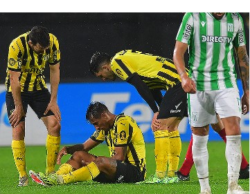 Alarma en Peñarol por lesiones en la previa del clásico ante Nacional